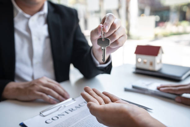 A property agreement and keys